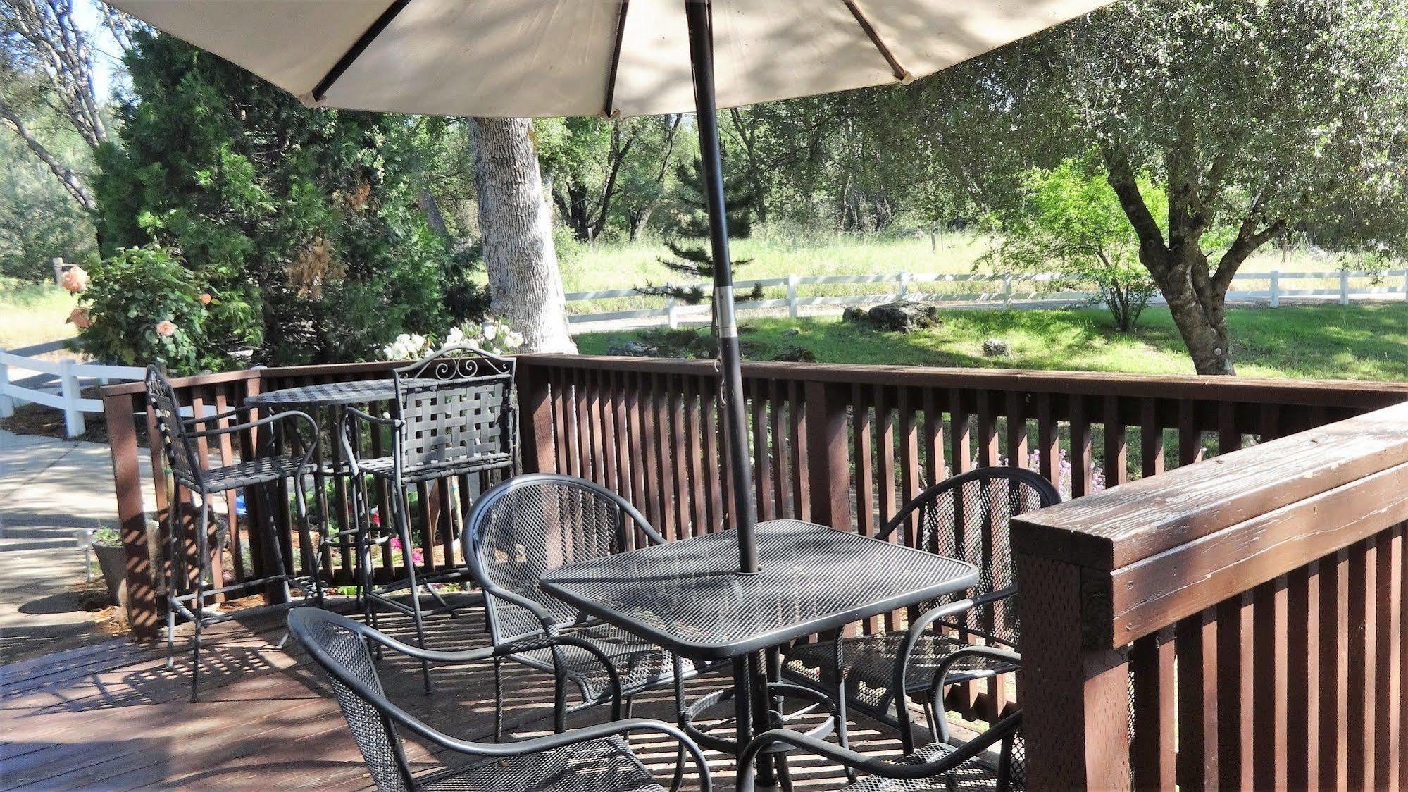 Little Valley Inn Mariposa Exterior foto